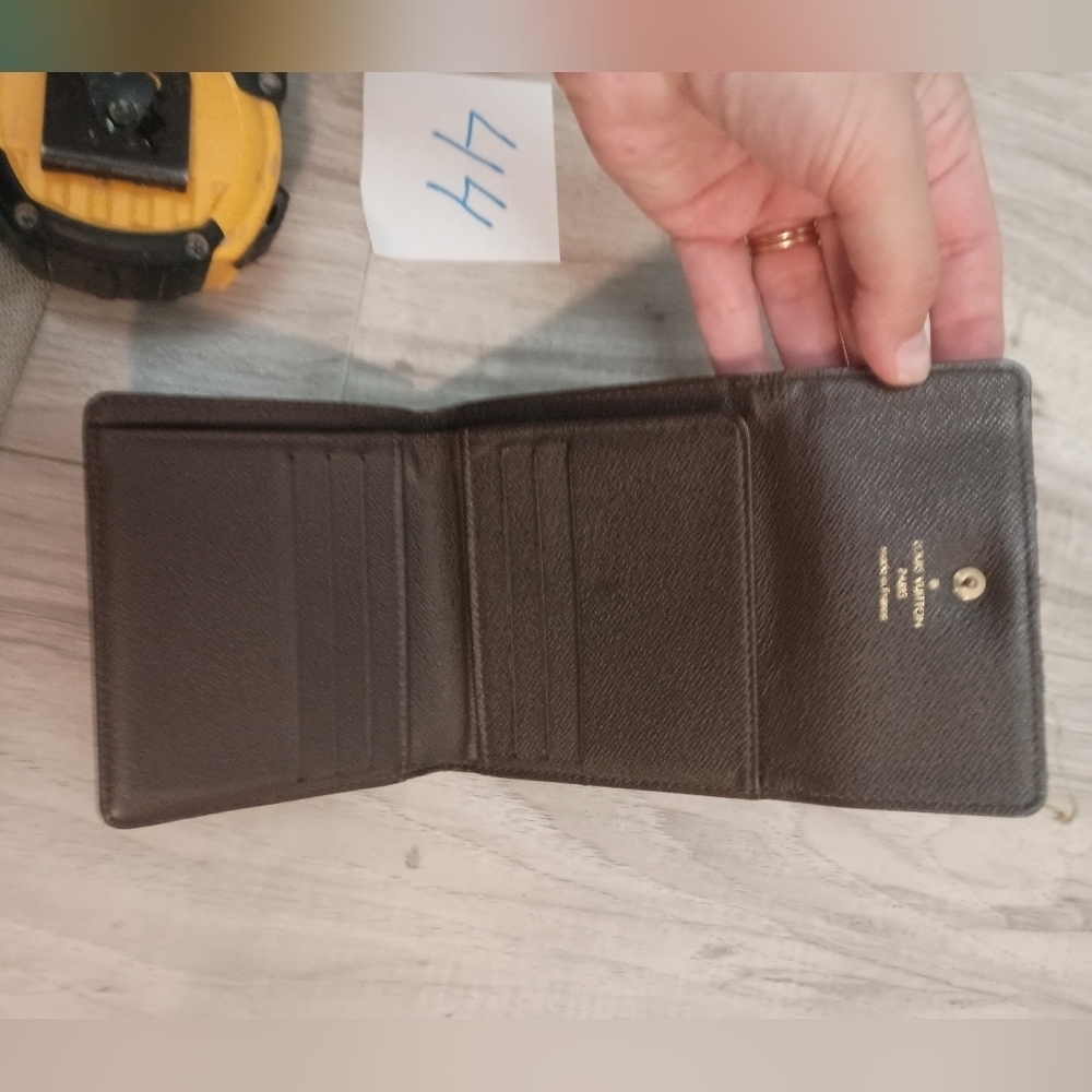 LOUIS VUITTON Monogram Mini Run Portefeiulle Elise  Tri-fold wallet - Picture 6 of 13